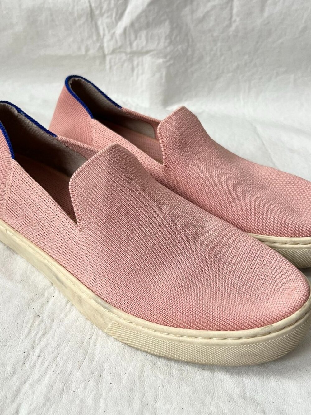 Rothys The Original Slip On sneaker light pink womens 7.5 rothy's shoes flat